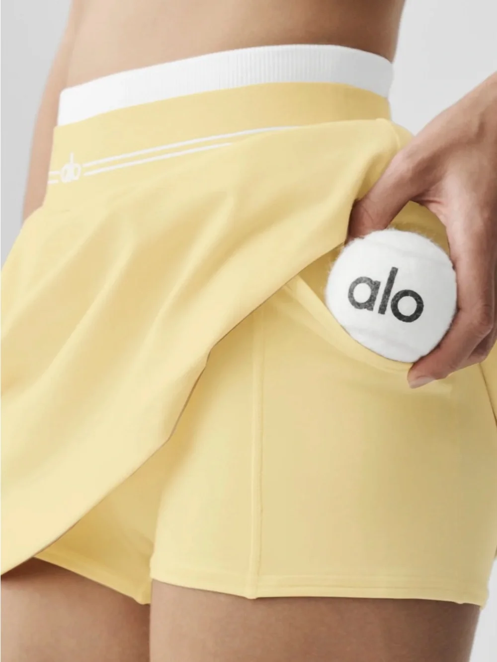 ALO Yoga line mini